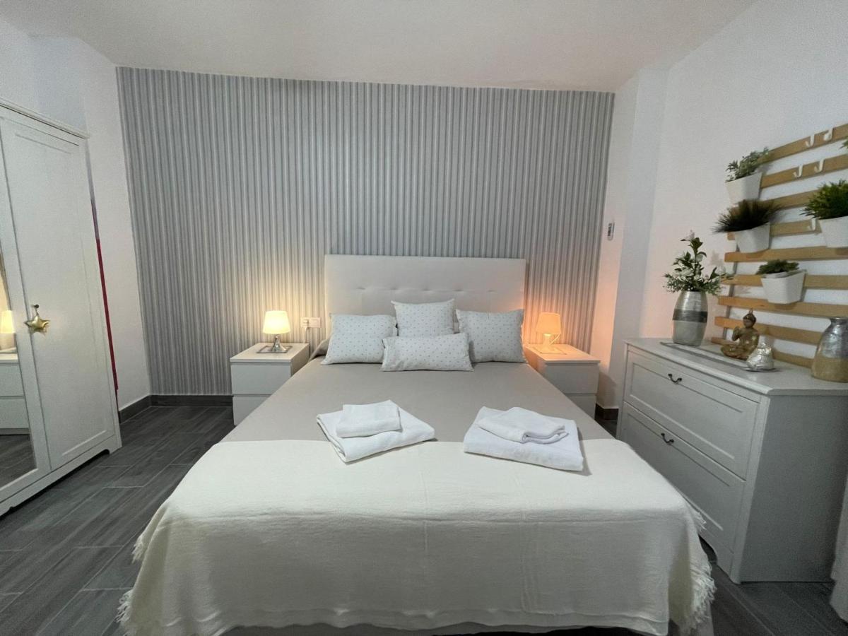 Irina Playa, Living Sur